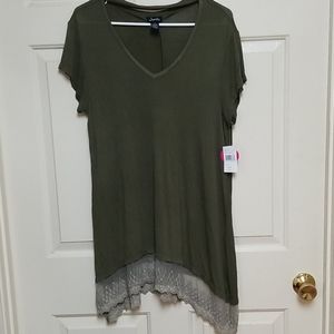Olive green tunic w/ lace detail